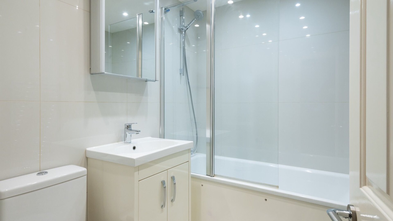 Photo of Bathroom in Frognal and Fitzjohns