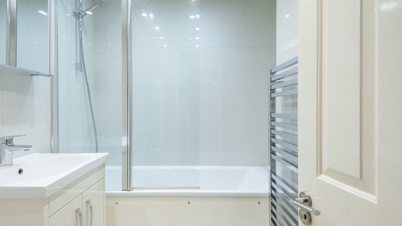 Photo of Bathroom in Frognal and Fitzjohns