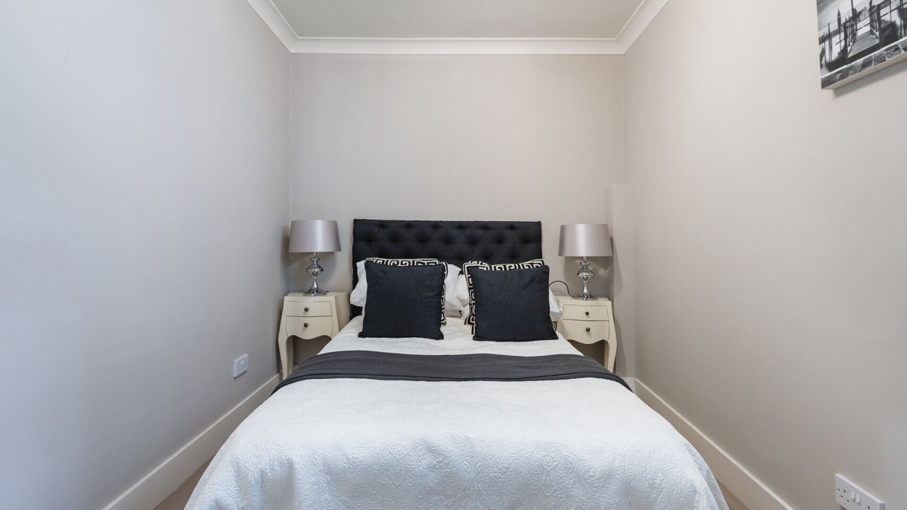 Photo of Bedroom in Frognal and Fitzjohns