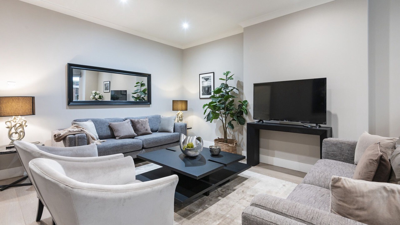 Photo of Livingroom in Frognal and Fitzjohns