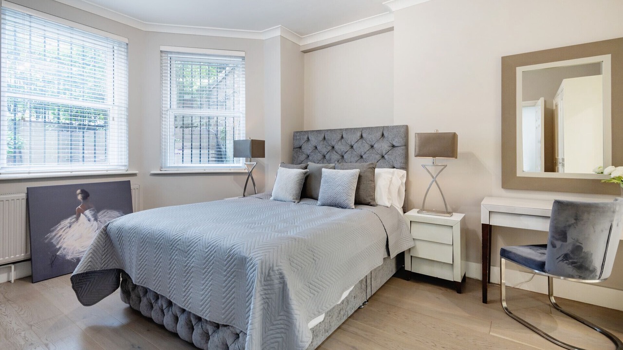 Photo of Bedroom in Frognal and Fitzjohns