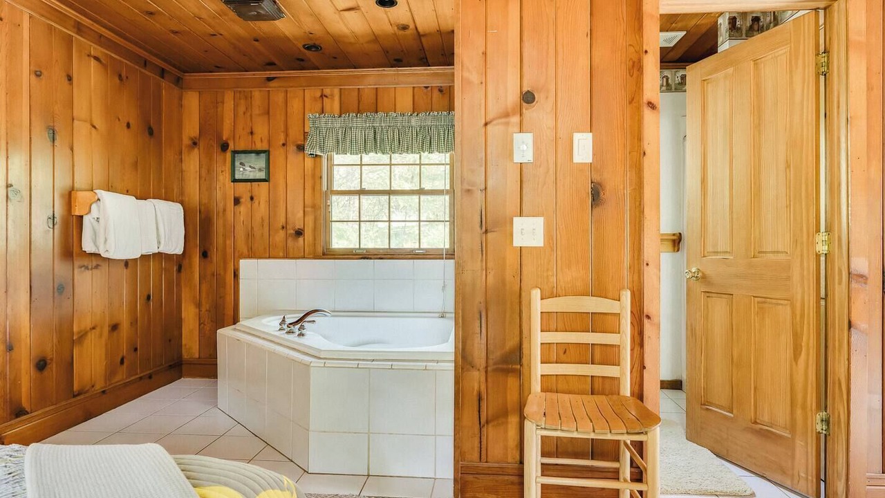 Photo of Bedroom in Taylors Falls