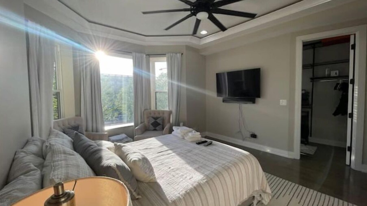 Photo of Bedroom in Near West Side