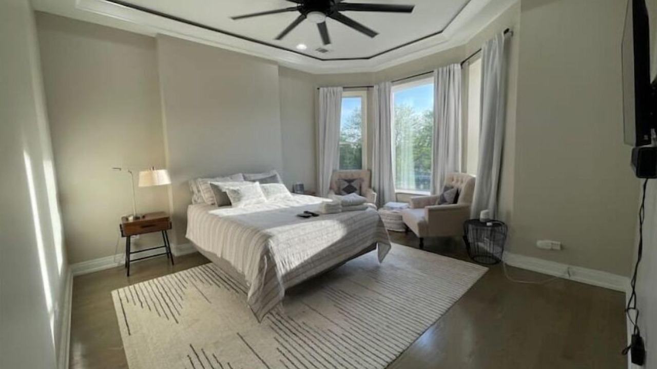 Photo of Bedroom in Near West Side