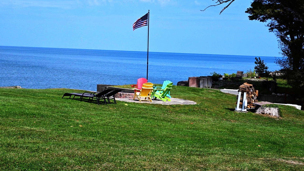 Photo of Others in Madison-on-the-Lake