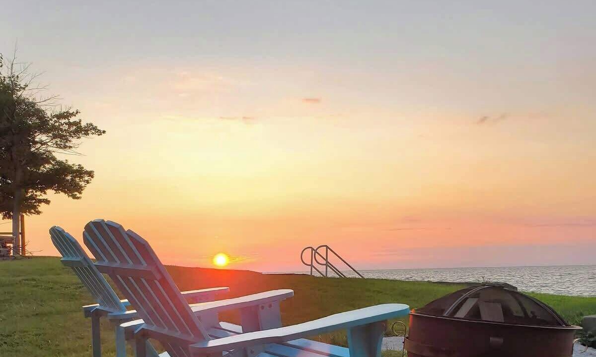 Photo of Outdoor in Madison-on-the-Lake