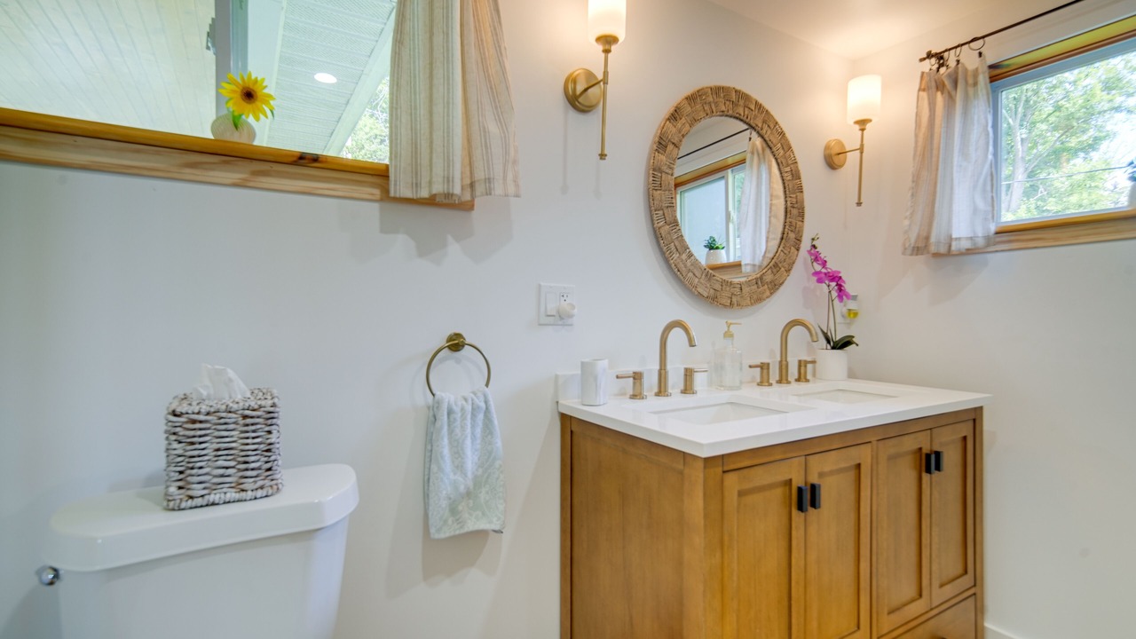 Photo of Bathroom in Stow