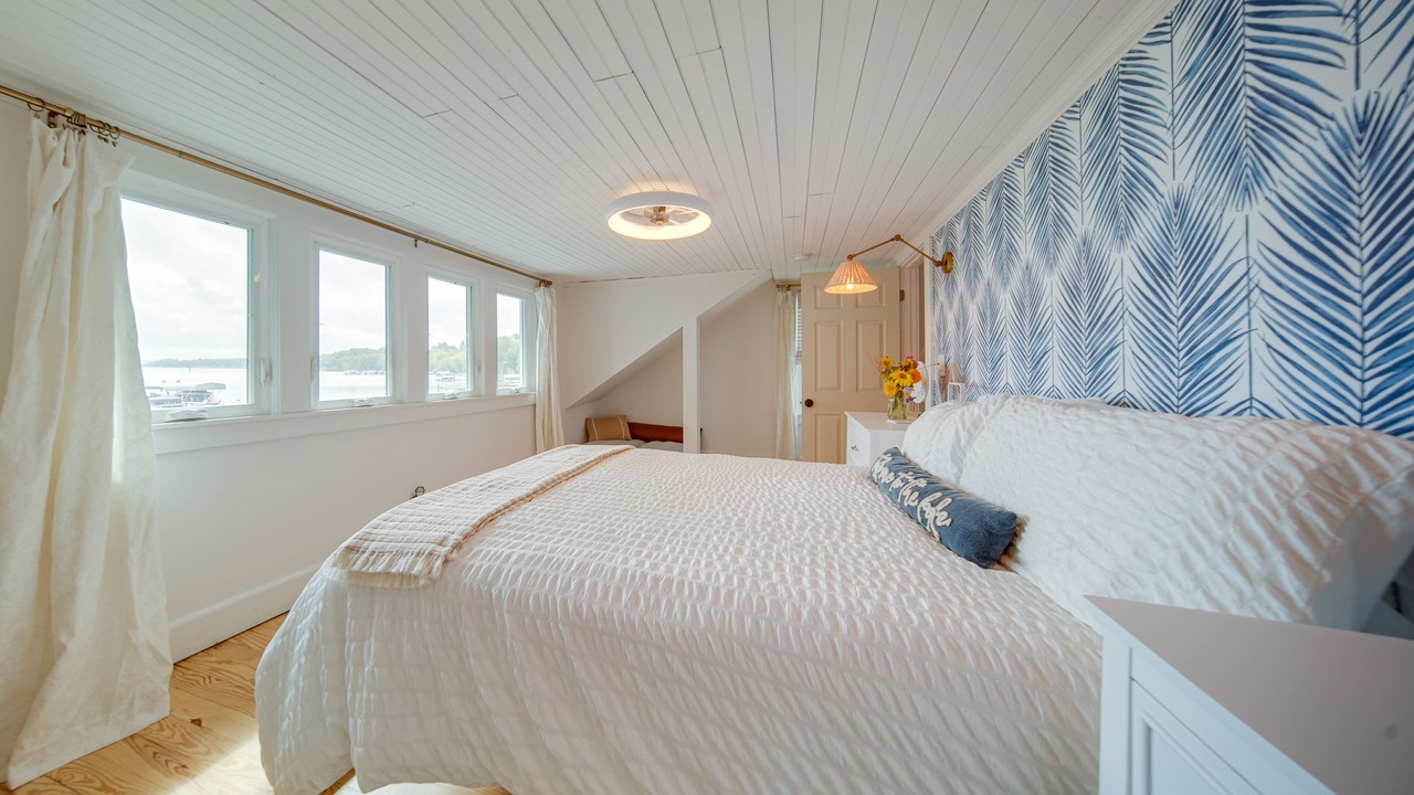 Photo of Bedroom in Stow