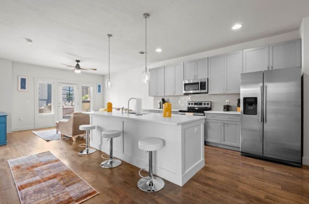 Photo of Kitchen in Country Club Plaza Area