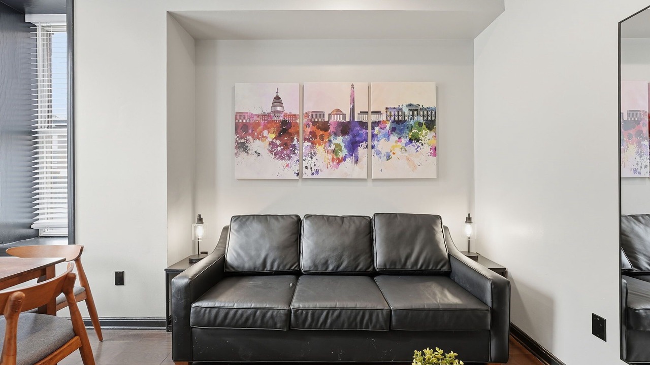 Photo of Livingroom in Shaw