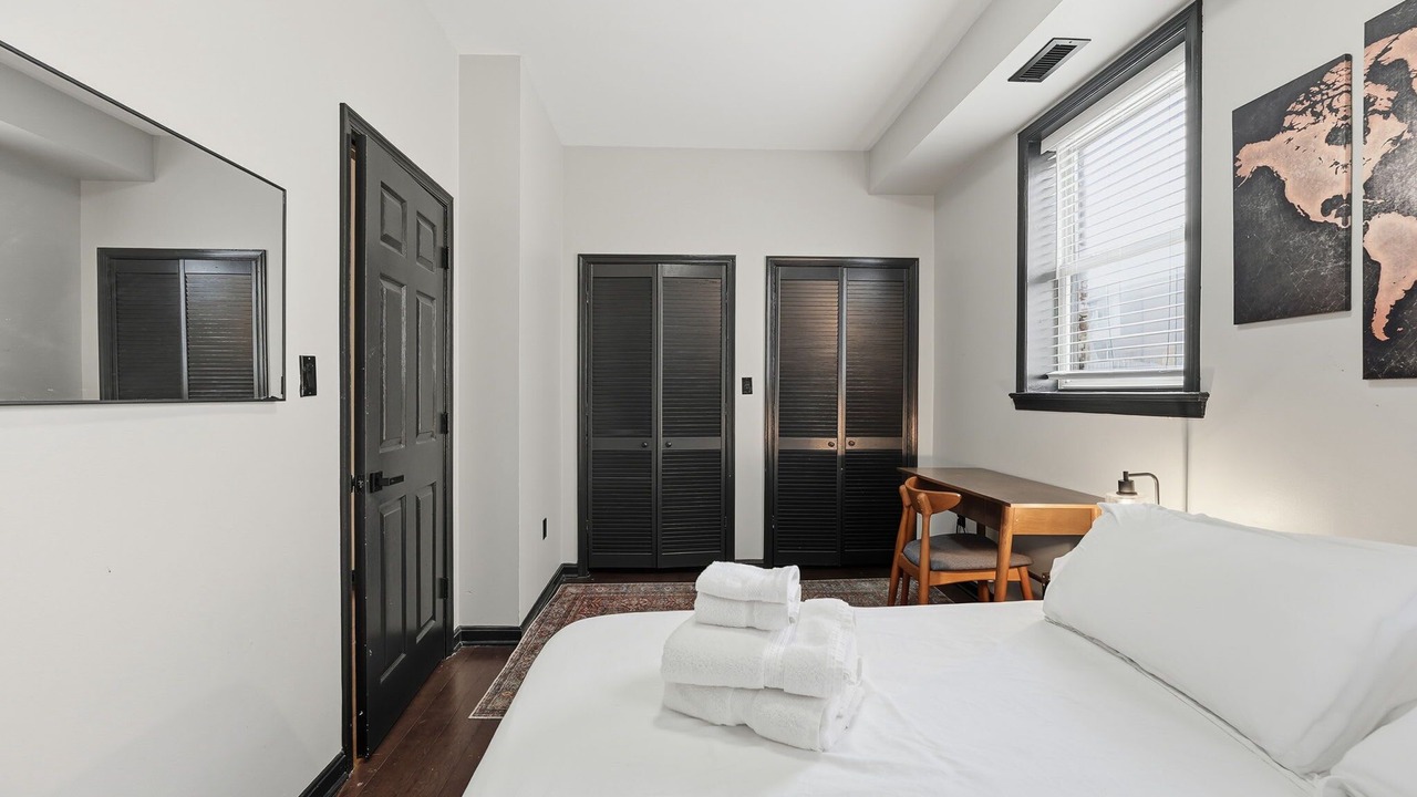 Photo of Bedroom in Shaw