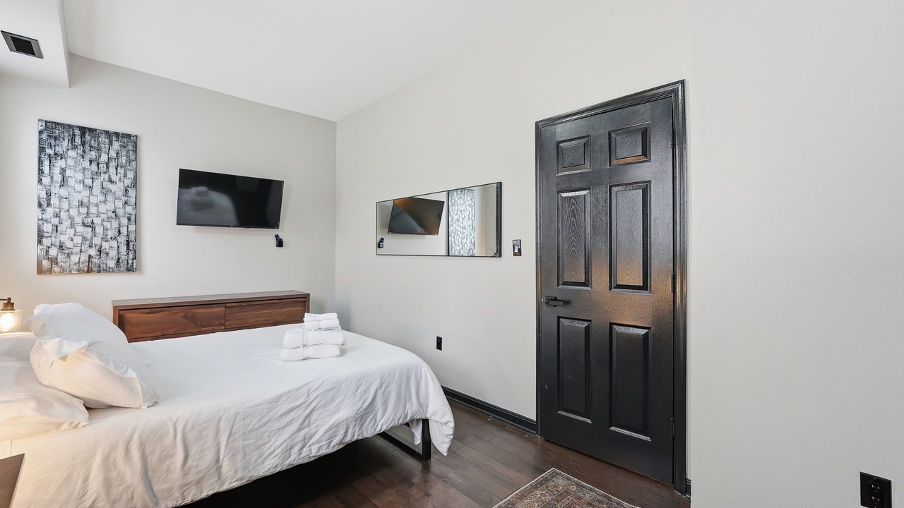 Photo of Bedroom in Shaw