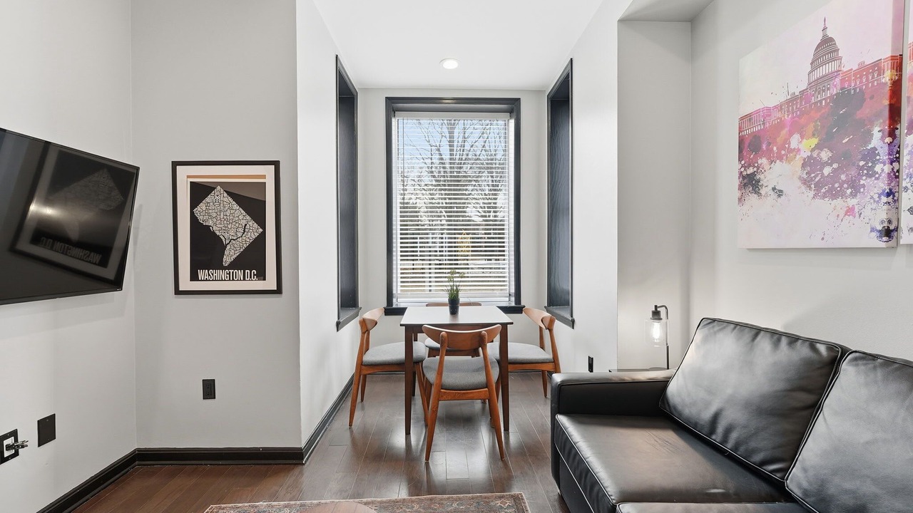 Photo of Livingroom in Shaw
