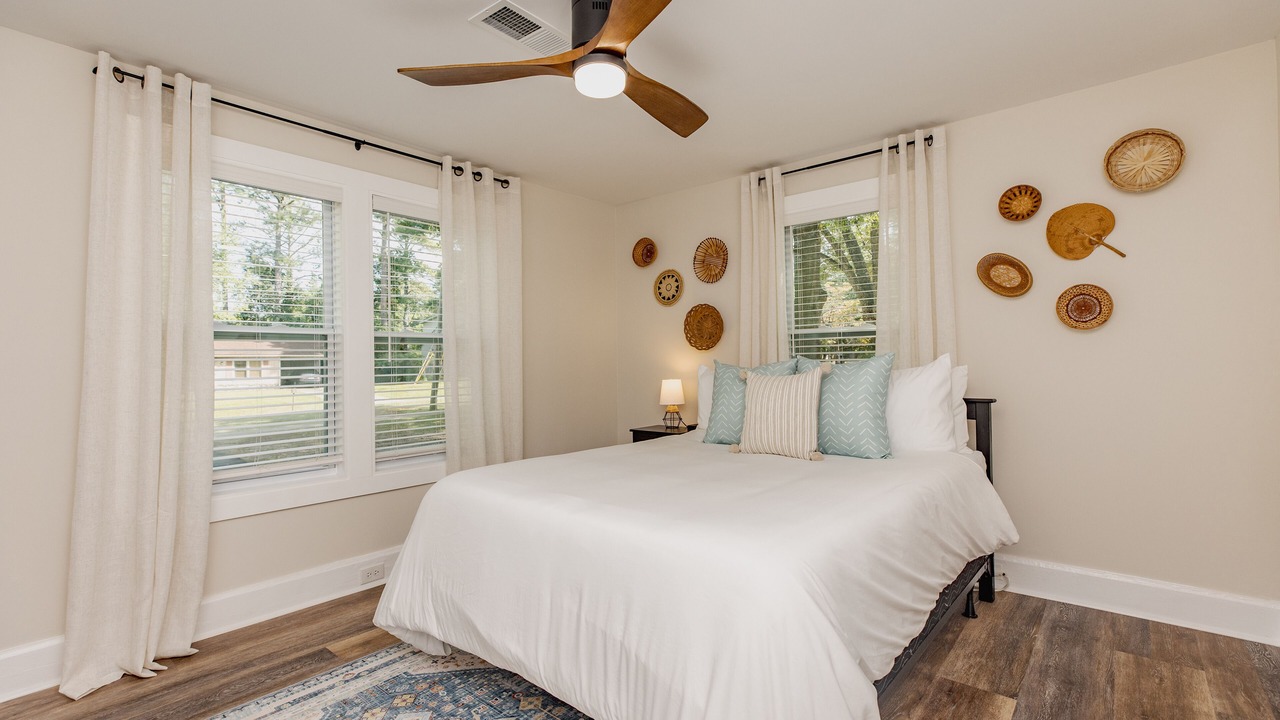 Photo of Others in Perry