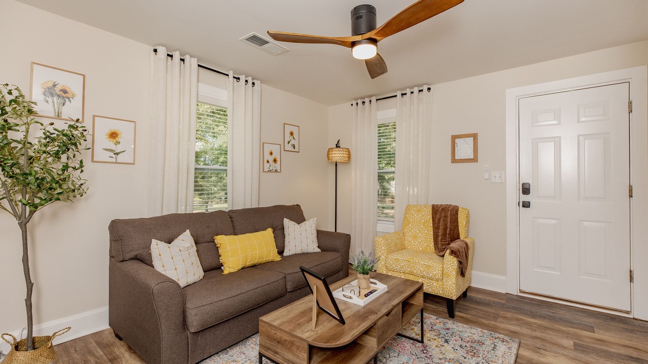 Photo of Bedroom in Perry