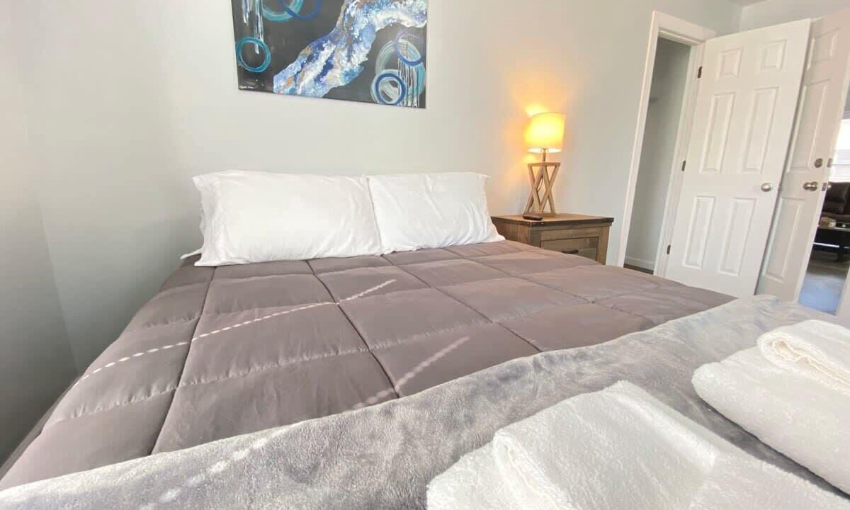 Photo of Bedroom in Oneonta