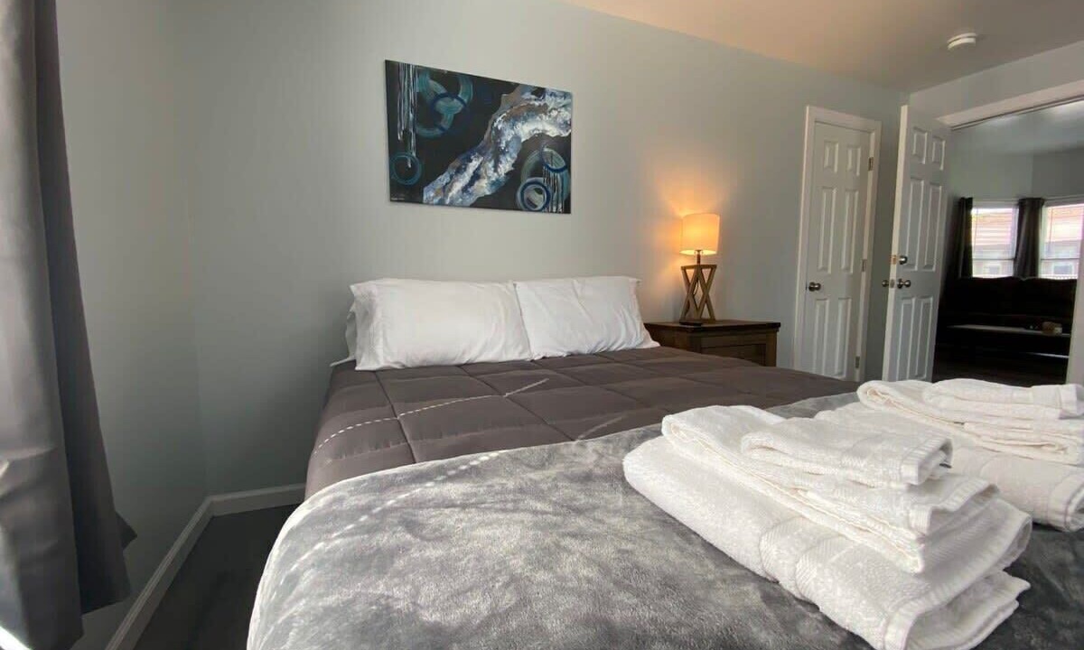 Photo of Bedroom in Oneonta