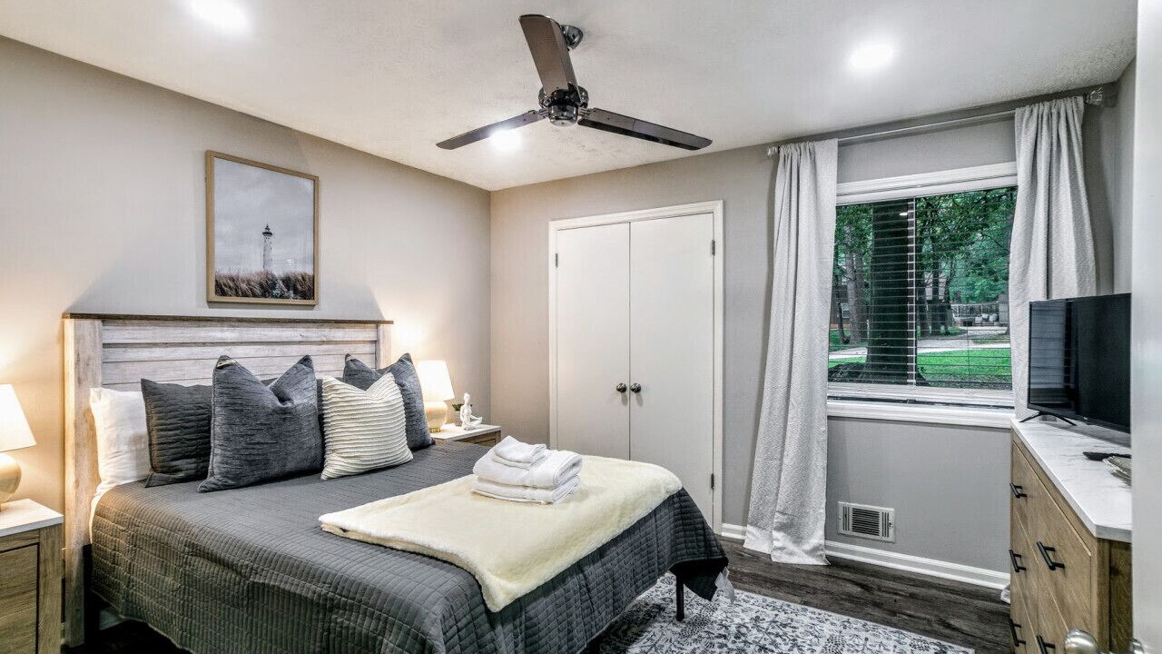 Photo of Bedroom in Ellenwood