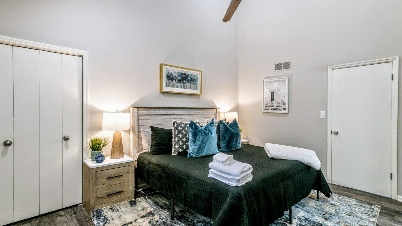 Photo of Bedroom in Ellenwood