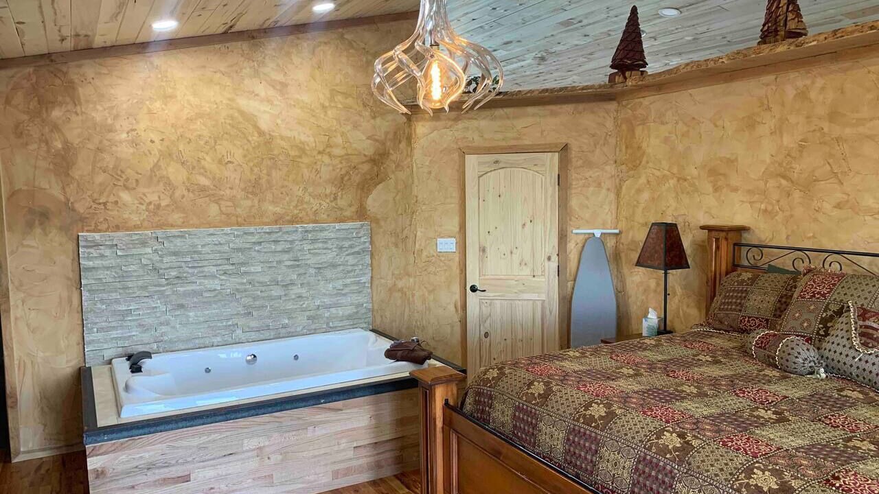 Photo of Bedroom in Northeast Heights