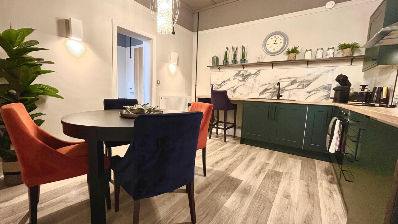 Photo of Others in Ellesmere