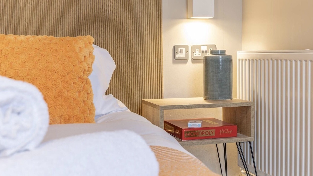 Photo of Others in Ellesmere