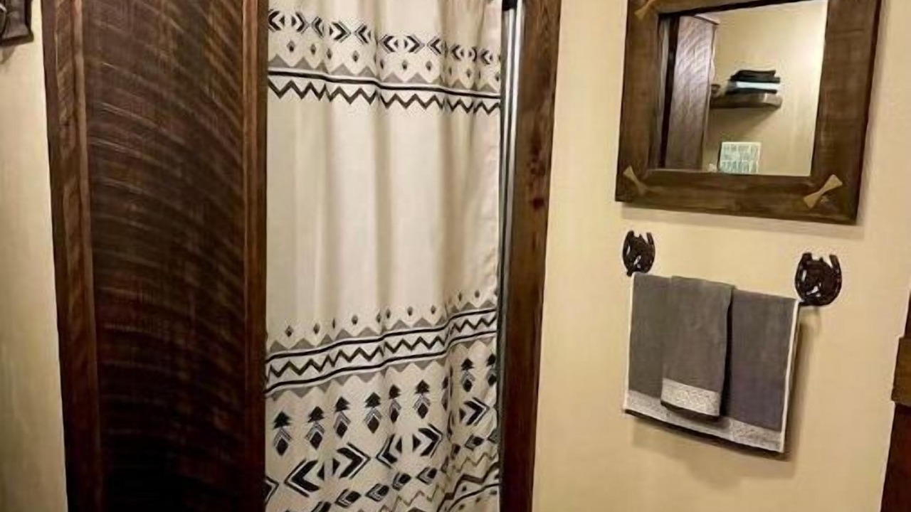 Photo of Bathroom in Dora