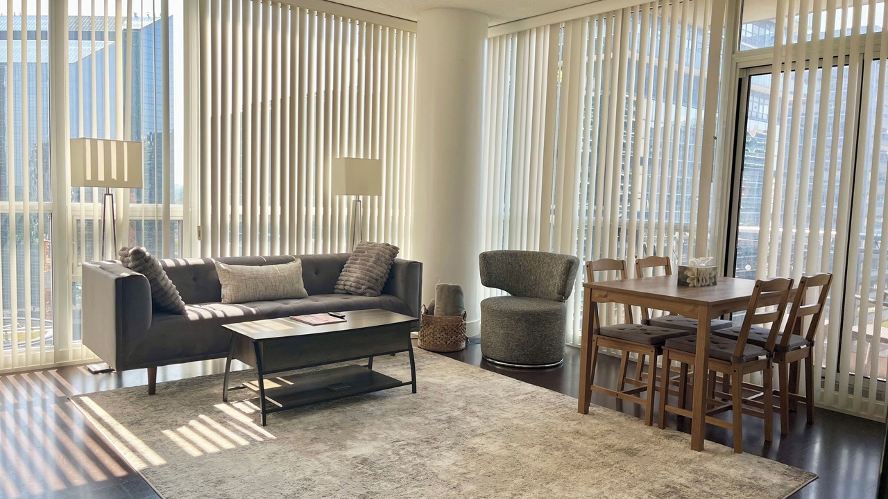 Photo of Livingroom in Willowdale