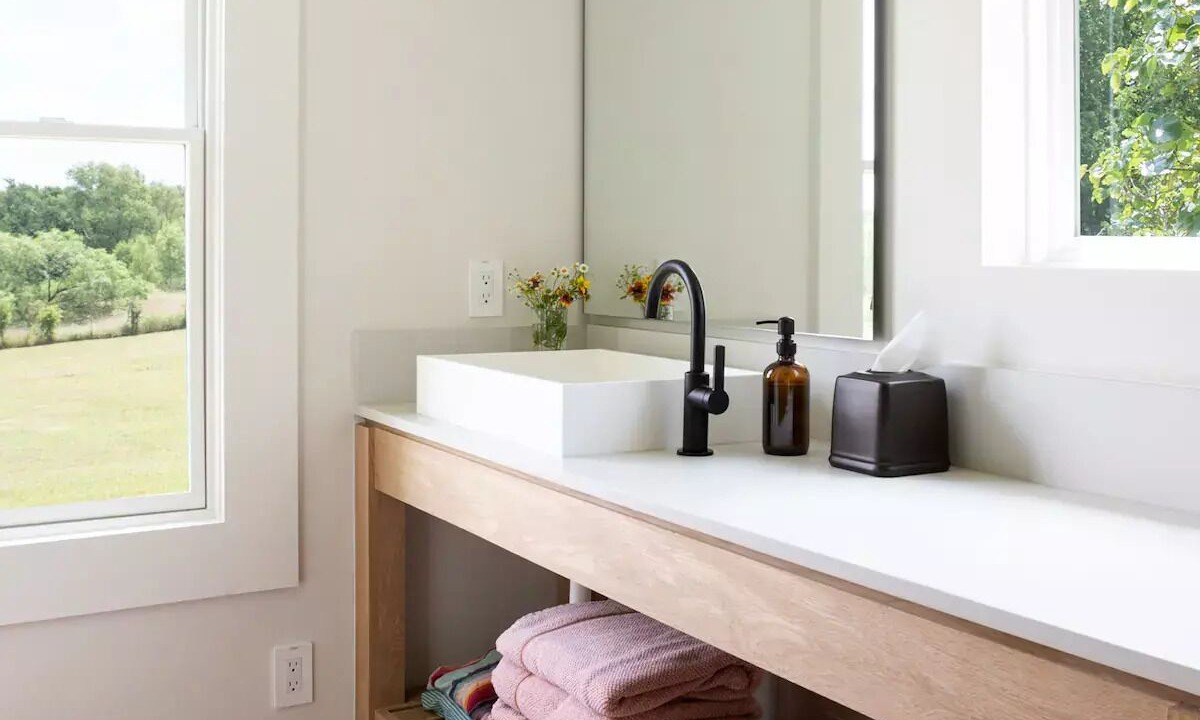 Photo of Bathroom in Lockhart