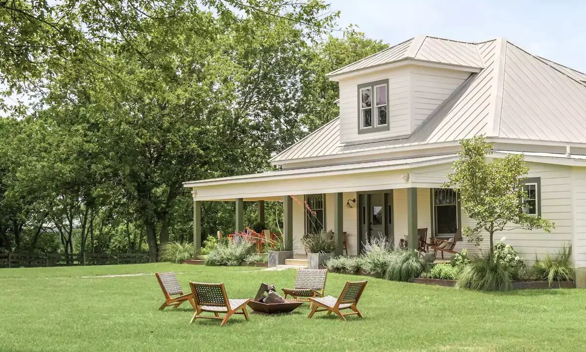 Photo of Outdoor in Lockhart
