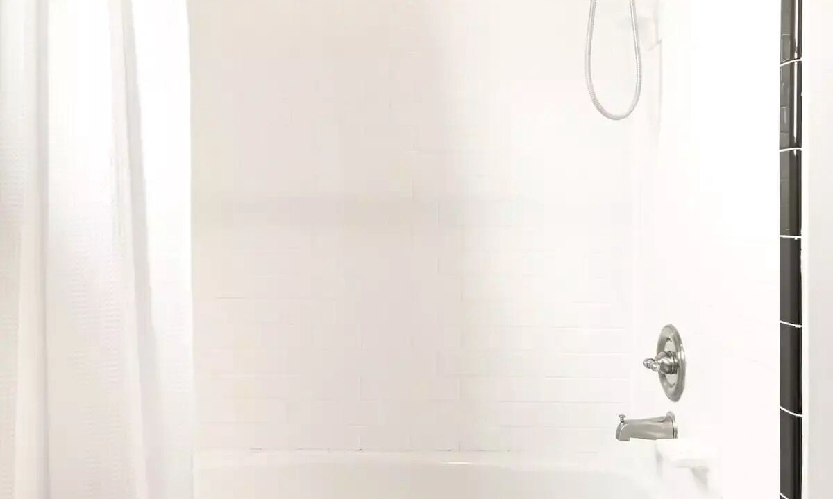 Photo of Bathroom in Lockhart
