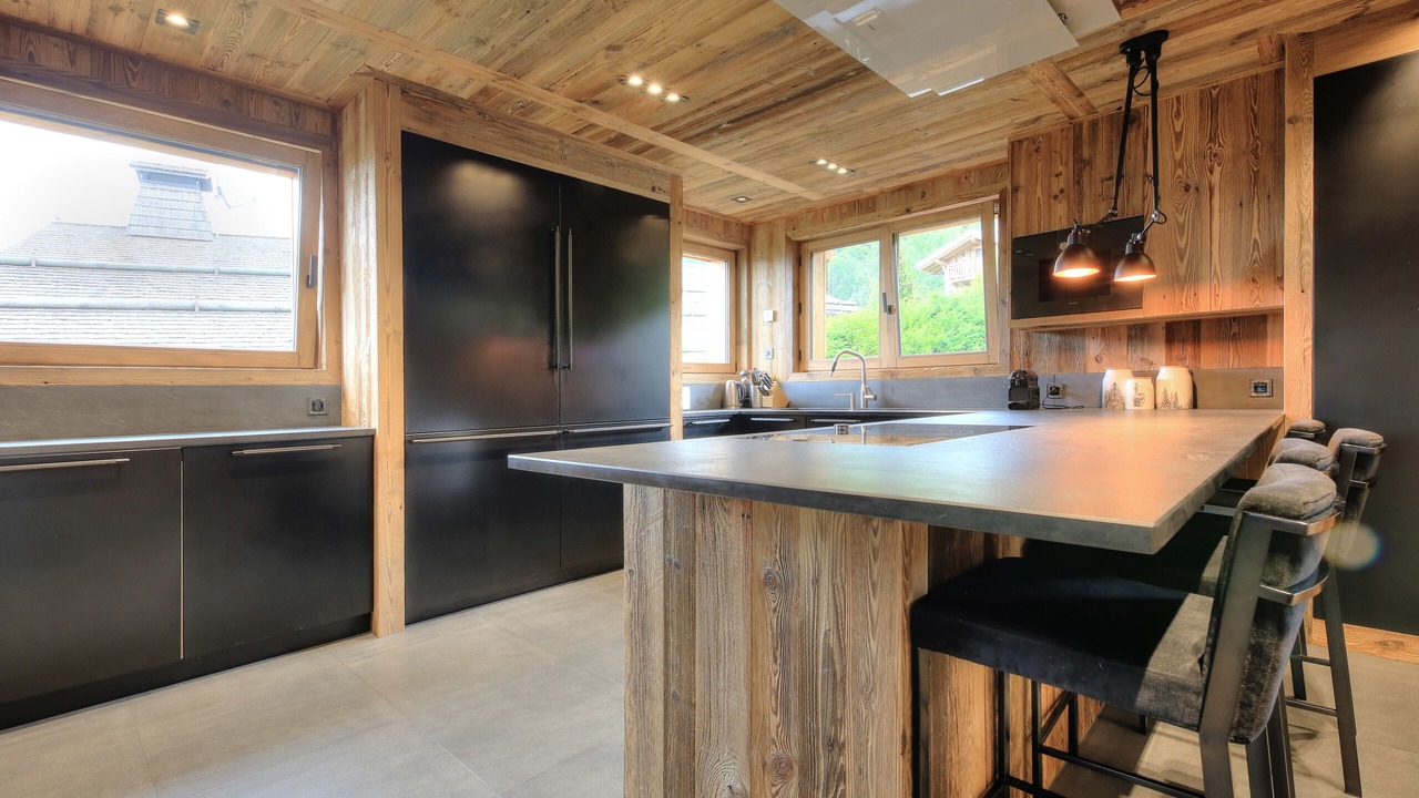 Photo of Kitchen in Demi-Quartier