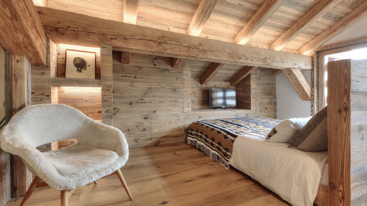 Photo of Bedroom in Demi-Quartier