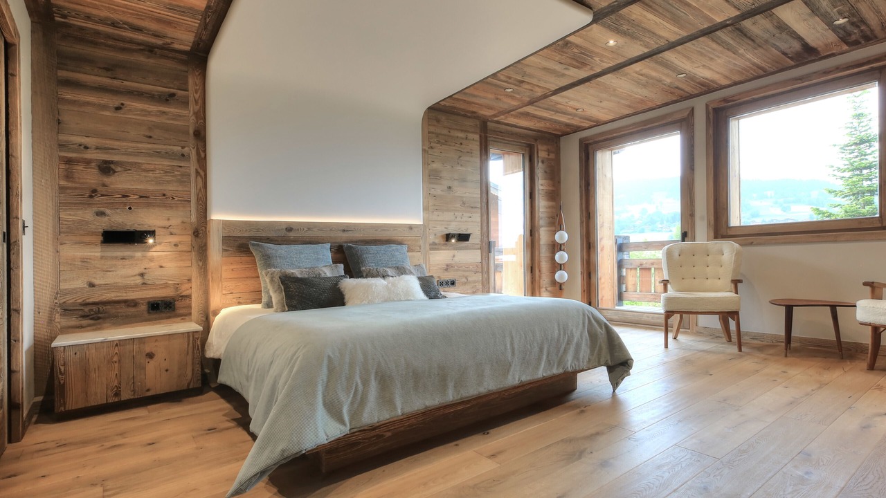 Photo of Bedroom in Demi-Quartier