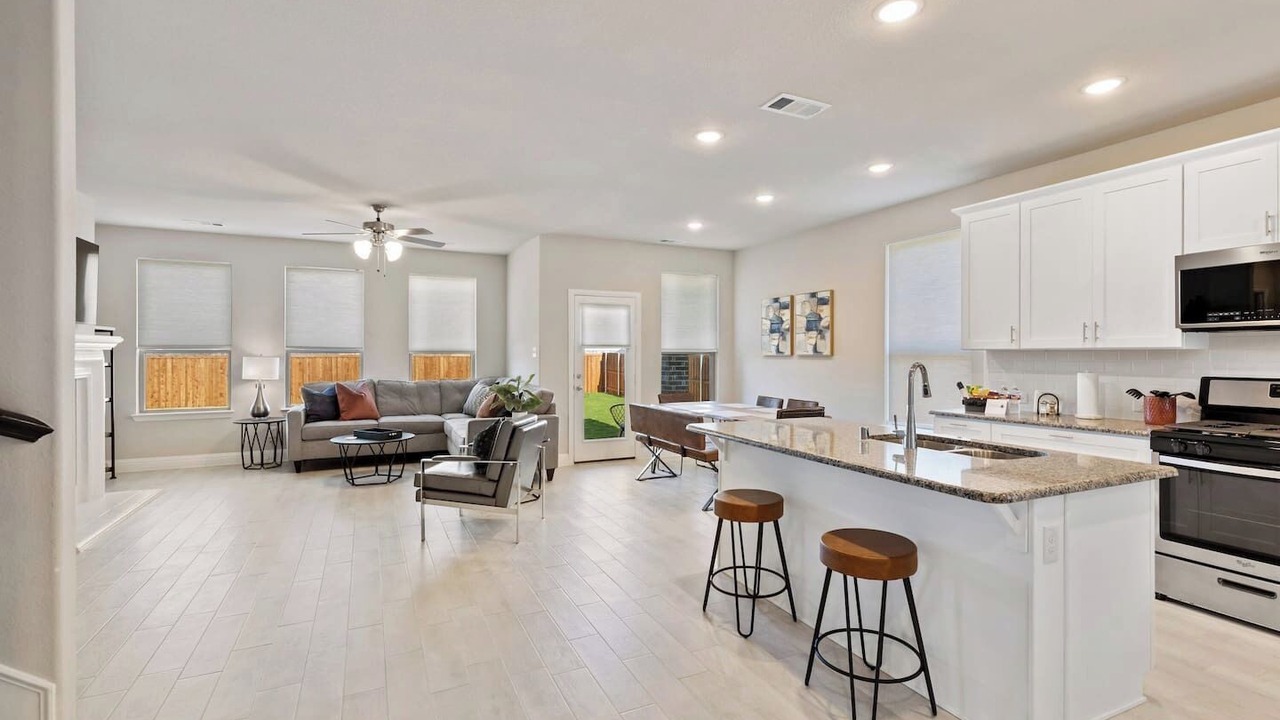 Photo of Livingroom in Prosper