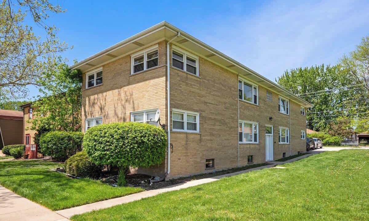 Photo of Outdoor in Westmont