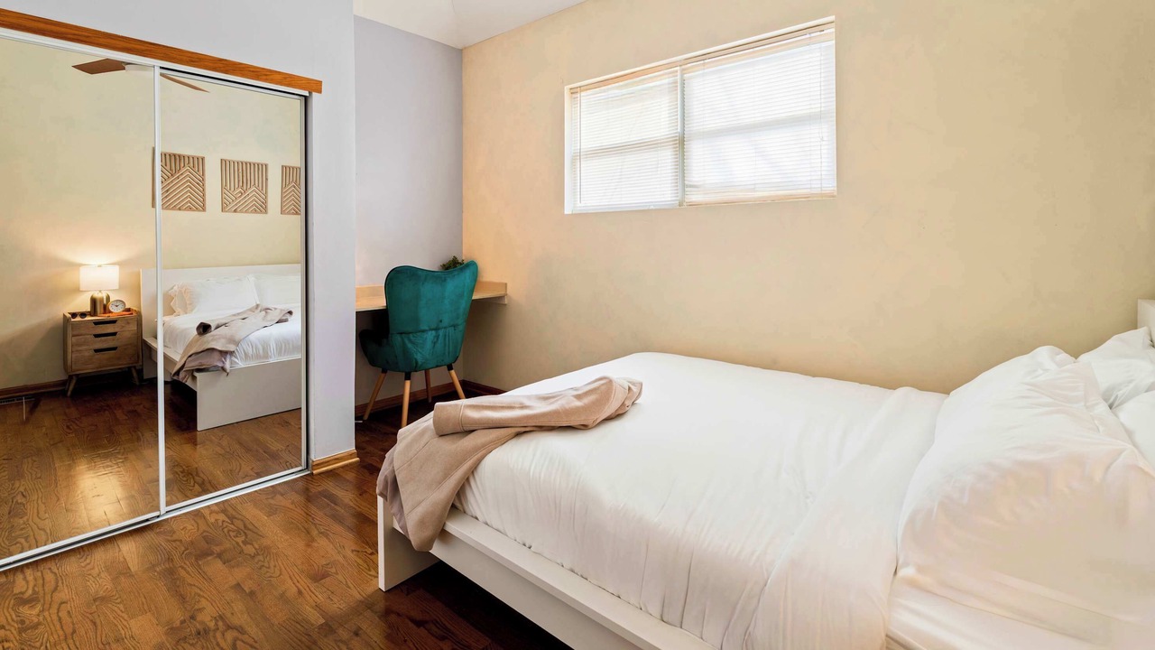 Photo of Bedroom in West Town