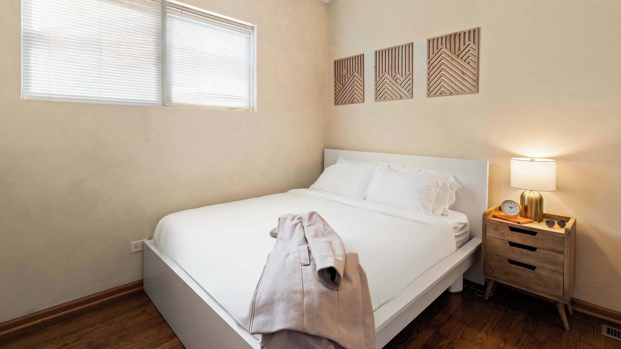 Photo of Bedroom in West Town