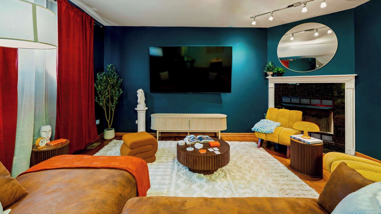Photo of Livingroom in West Town