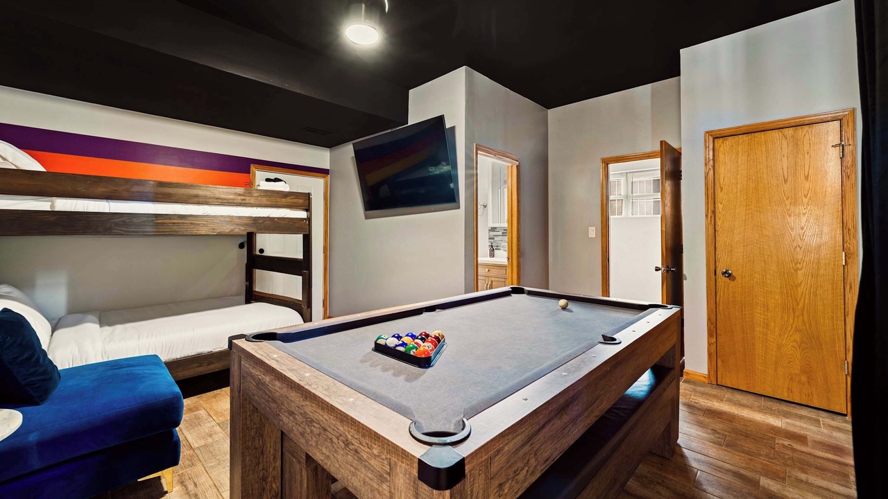 Photo of Bedroom in West Town
