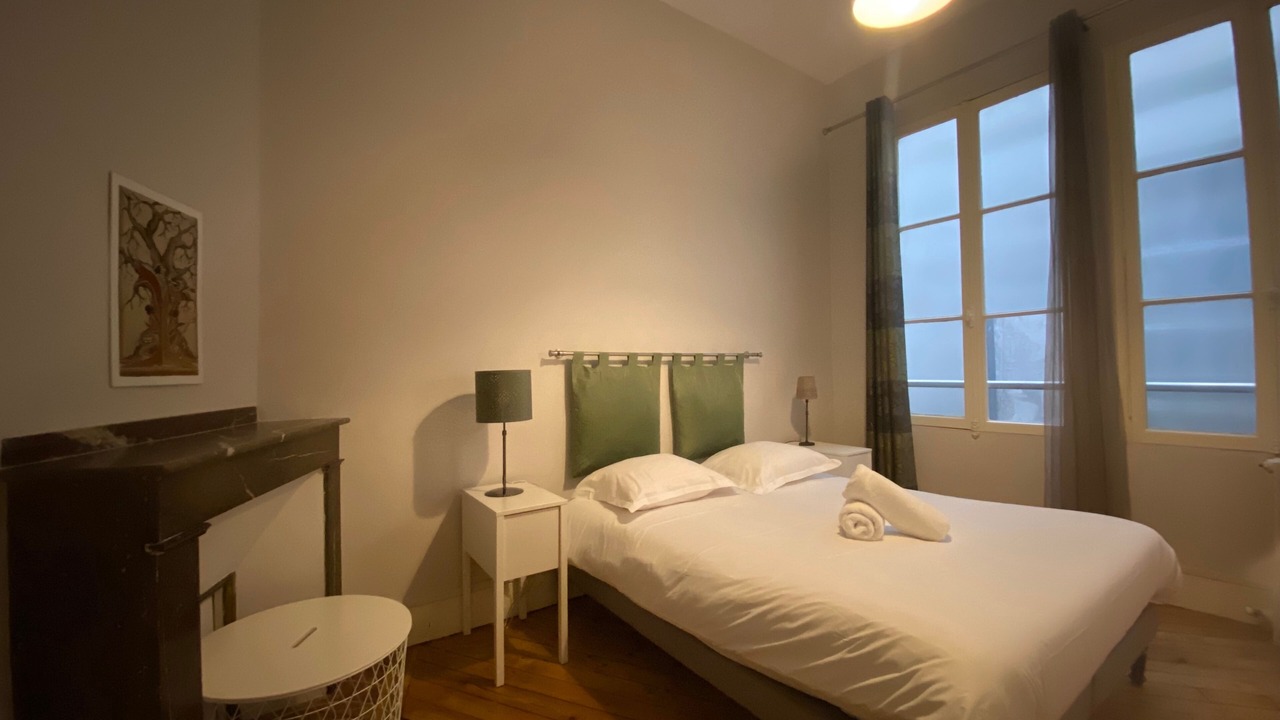 Photo of Bedroom in Toulouse City-Centre