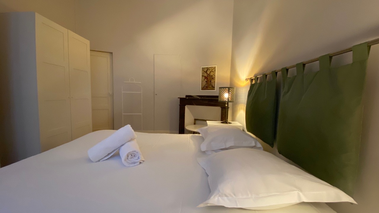 Photo of Bedroom in Toulouse City-Centre