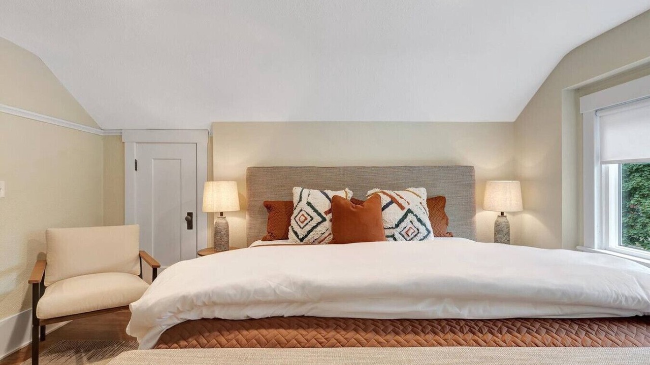 Photo of Bedroom in Champaign