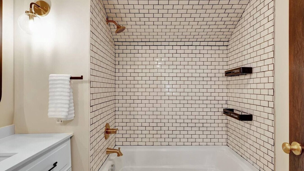 Photo of Bathroom in Champaign