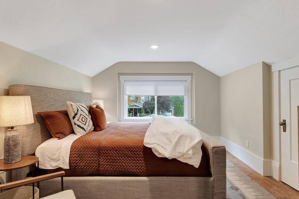 Photo of Others in Champaign