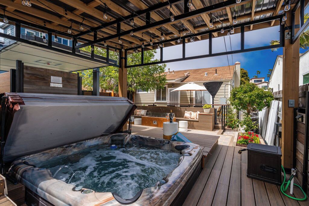 Photo of Patio Balcony in North Pacific Beach