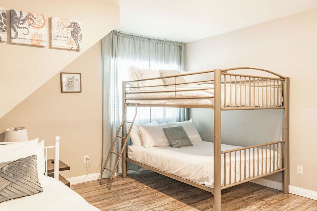 Photo of Bedroom in North Pacific Beach