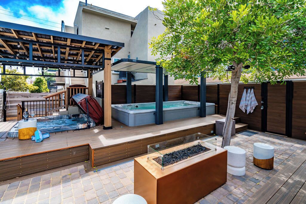 Photo of Patio Balcony in North Pacific Beach