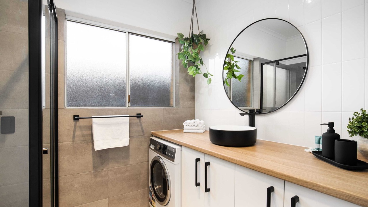 Photo of Others in Henley Beach