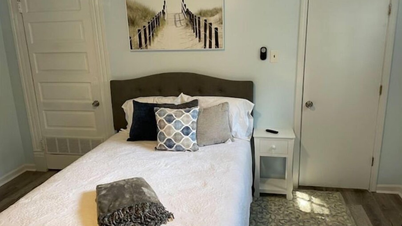Photo of Bedroom in Montgomery